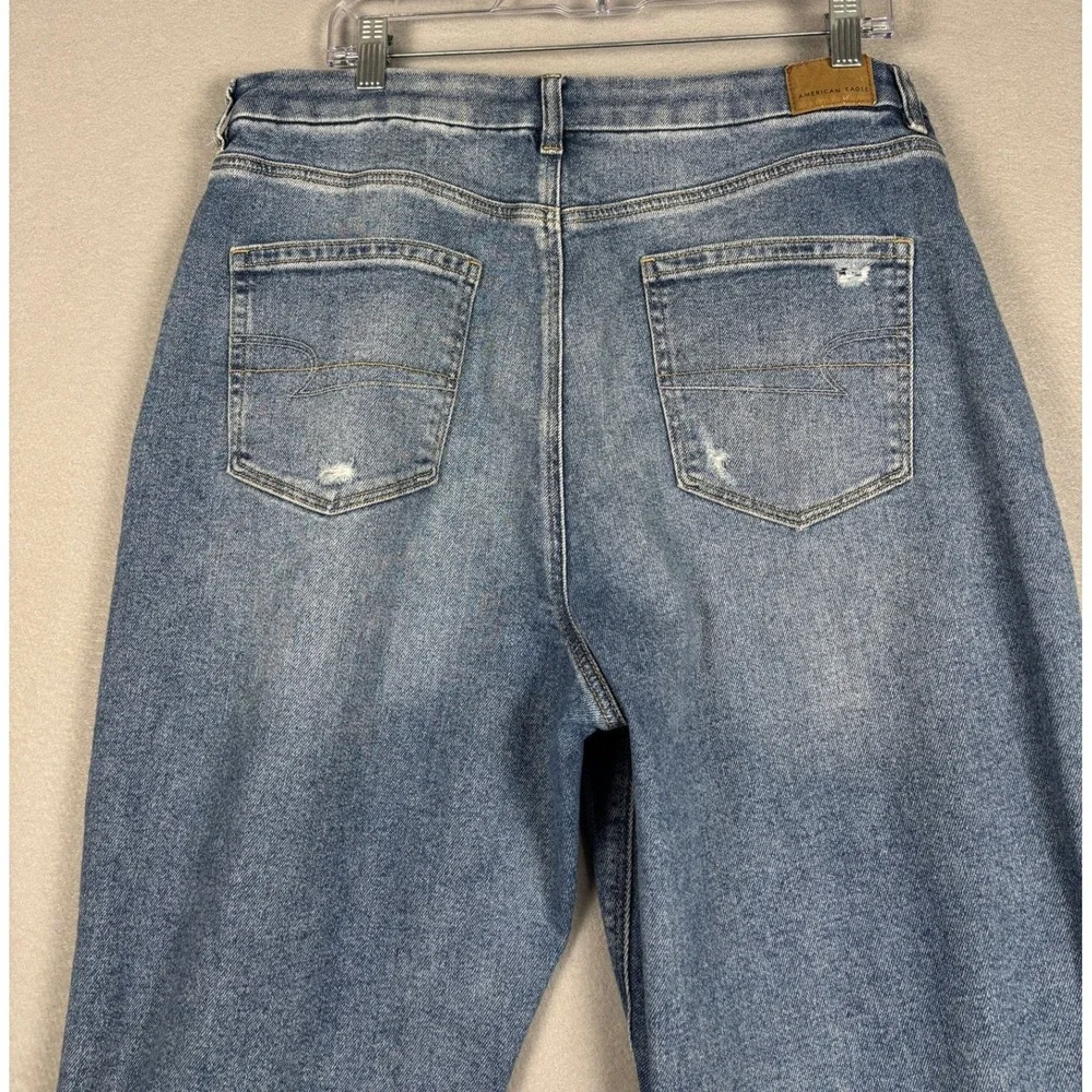 American Eagle Curvy Mom Jean Distressed High Rise Blue Denim 16 Long